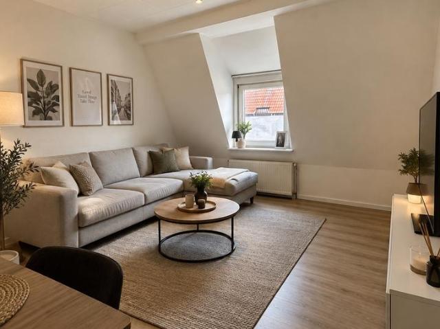 Frisch renoviert | 55 m² | Dachgeschoss | nahe Unfallklinik DO