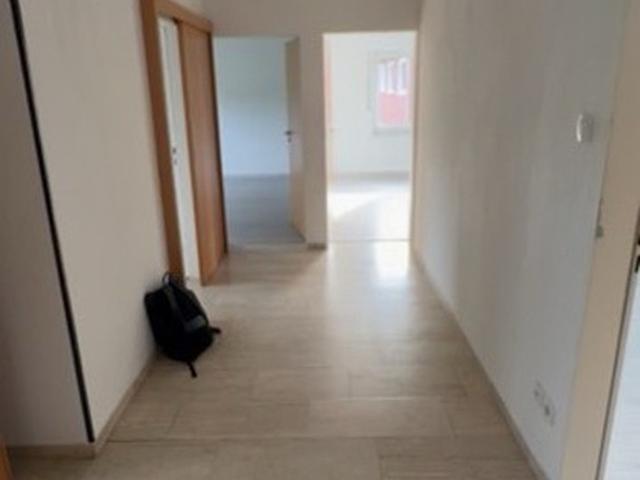 Frisch renovierte 4 Zi Wohnung 99qm mit großem Balkon, neuer Einbauküche & Garage in Sassenberg