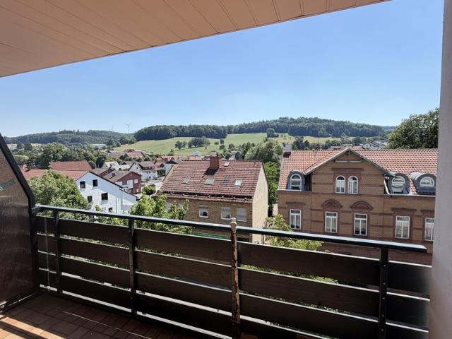 Frisch renovierte 4 Zimmer Wohnung mit Balkon und herrlichem Ausblick in Wald Michelbach