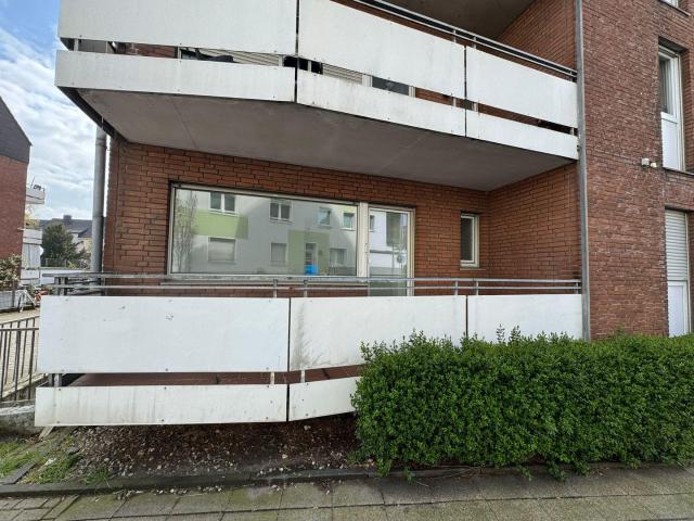 Frisch renovierte 1 Zimmer Wohnung mit Balkon – sofort bezugsfrei | Top Anbindung in Essen