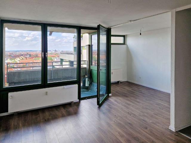 Frisch renovierte 1 Zimmer Wohnung in Zentrumsnähe !