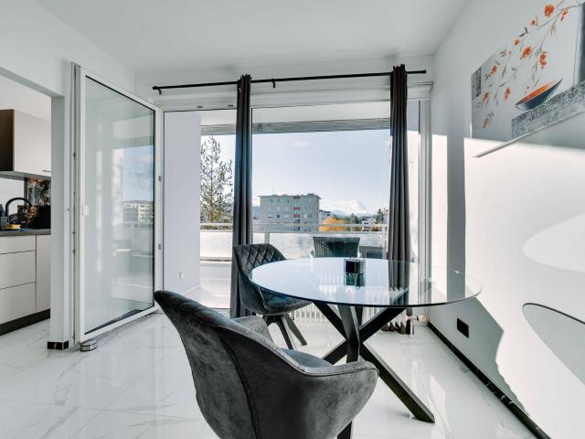 Frisch renovierte 1,5 Zimmer Wohnung mit Balkon & Parkplatz in Klagenfurter Innenstadt