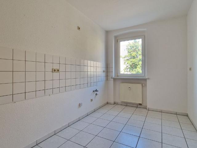 Frisch renovierte 2 Raumwohnung mit Balkon in zentraler Lage von Ströbitz