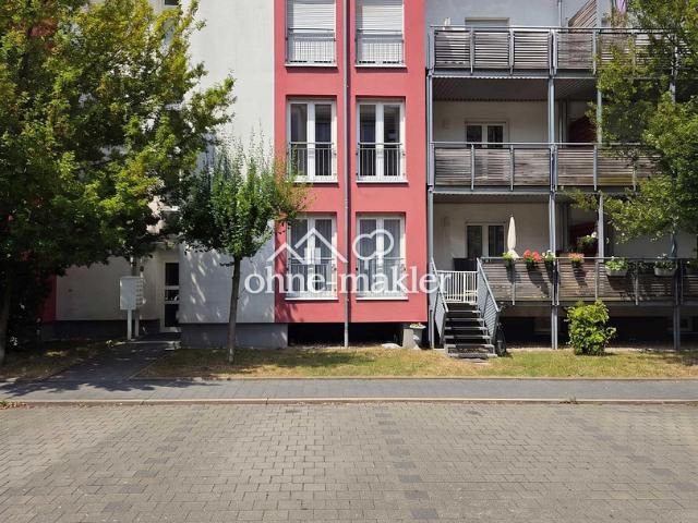 Frisch renovierte 2 Zimmer Traumwohnung Effizienzklasse A!, 2 Stellplätze provisionsfrei!