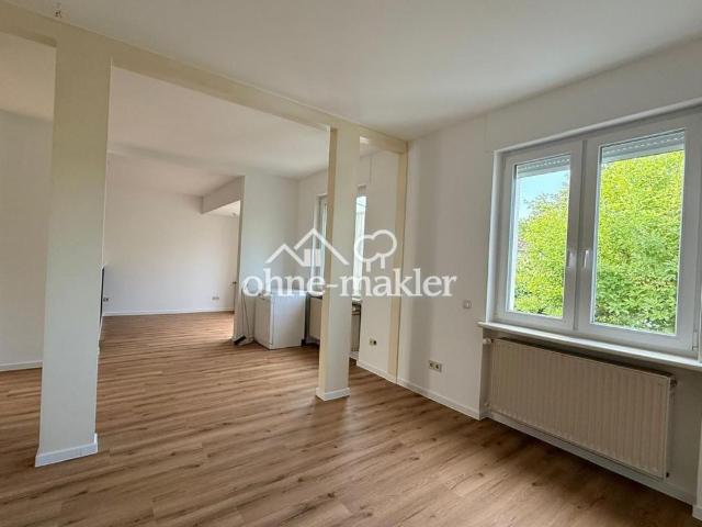 Frisch renovierte 2 Zimmer Wohnung mit Balkon & EBK in Koblenz Horchheim