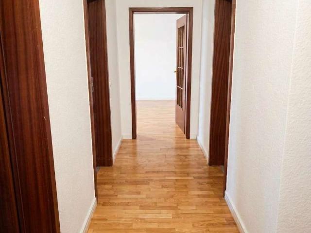 Frisch renovierte 2 Zimmer Wohnung mit ca. 65 m² in Löhne Gohfeld – direkt an der Grenze zu Bad Oeyn