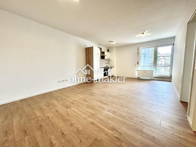 Frisch renovierte 2 Zimmer Wohnung mit Einbauküche & Stellplatz in Langenzenn