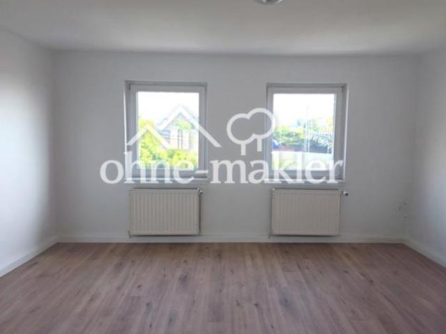 frisch renovierte 2 Zimmer Wohnung mit neuer Einbauküche in Mannheim Lindenhof