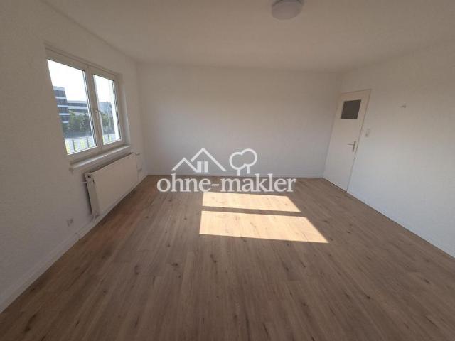 frisch renovierte 2 Zimmer Wohnung mit neuer Einbauküche in Mannheim Lindenhof