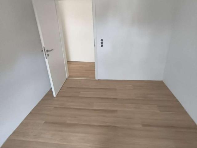Frisch renovierte 2 Zimmer Wohnung — Erstbezug nach Sanierung in der Parkstraße!