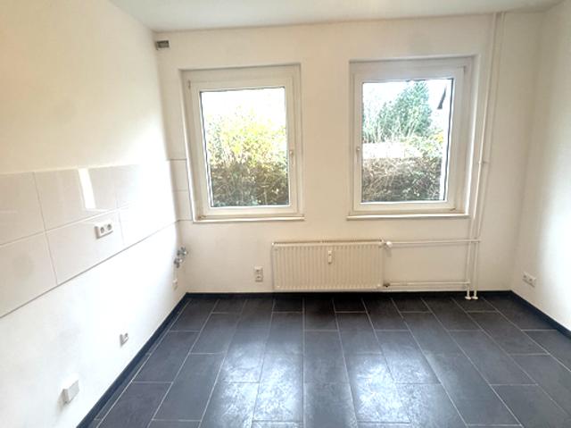 Frisch renovierte 2 Zimmer Wohnung
