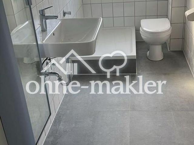 Frisch renovierte 2 Zimmer Erdgeschosswohnung mit Wintergarten in Mannheim Gartenstadt