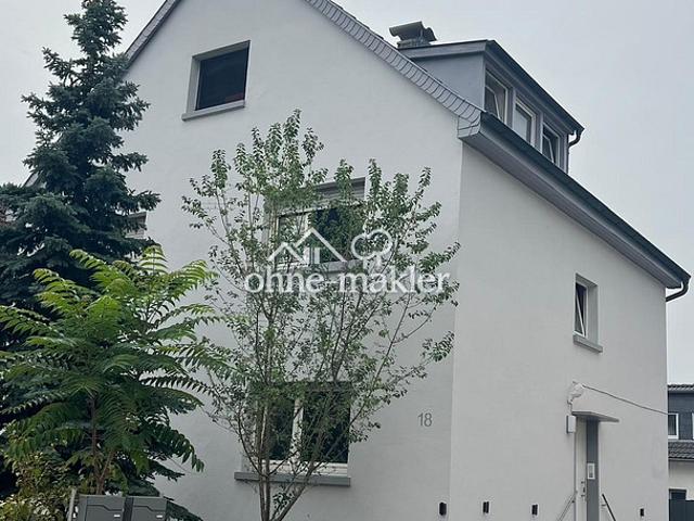 Frisch renovierte 2 Zimmer Erdgeschosswohnung mit Wintergarten in Mannheim