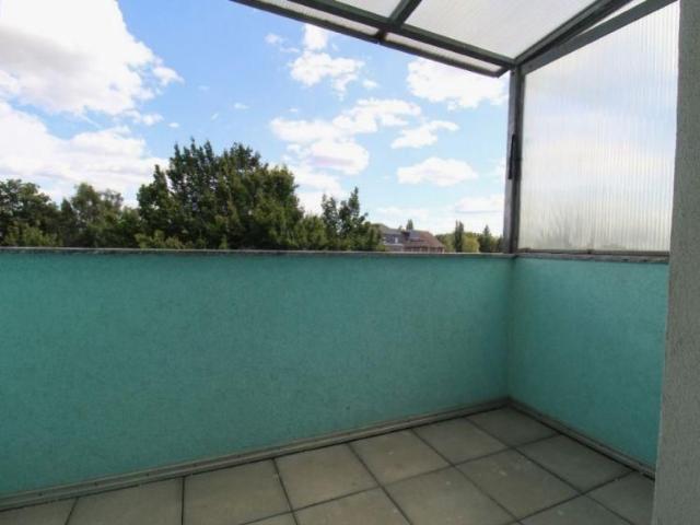 frisch renovierte 2 Zimmerwohnung mit Balkon und Gartenmitbenutzung