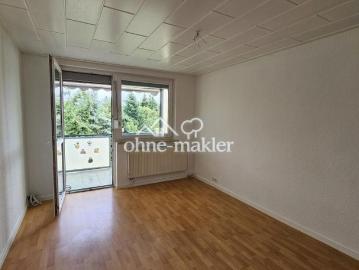 Frisch renovierte 3 Zimmer Wohnung mit Einbauküche & Balkon – wohngeldfähig, frei ab 01.08