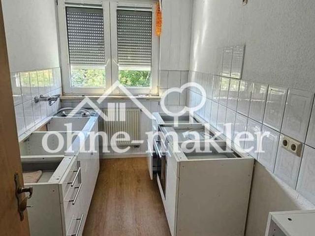 Frisch renovierte 3 Zimmer Wohnung mit Einbauküche & Balkon – wohngeldfähig, frei ab 01.09