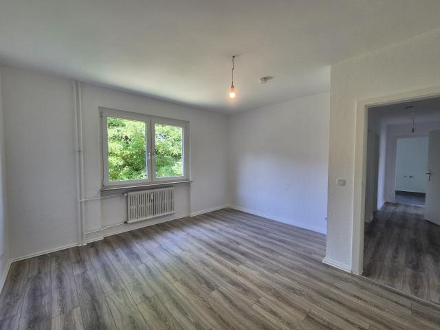 Frisch renovierte 3 Zimmer Wohnung in Gelsenkirchen Bulmke Hüllen! *500 Euro Gutschein nach Einzug
