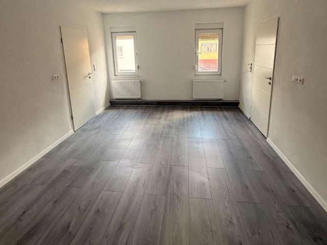 Frisch renovierte 3 Zimmer Wohnung in 74889 Sinsheim Reihen