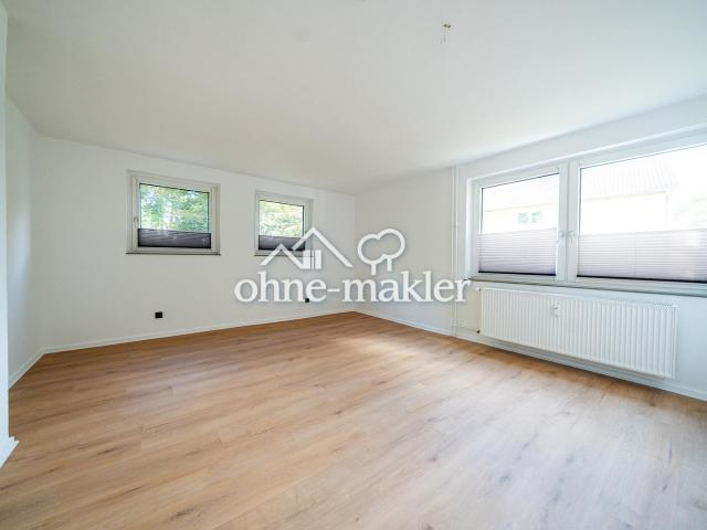 Frisch renovierte 3 Zimmer Eigentumswohnung mit Balkon
