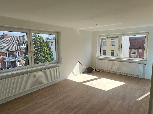Frisch renovierte 3 Zimmerwohnung zu vermieten !