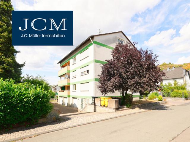 Frisch renovierte 3 ZKB Wohnung mit Balkon und Garage in ruhiger Lage in Braubach