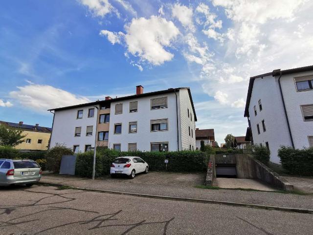 Frisch renovierte, tolle 3ZKB in begehrter Lage in Mü Nord, TG Stellplatz, Südbalkon, TL Bad.