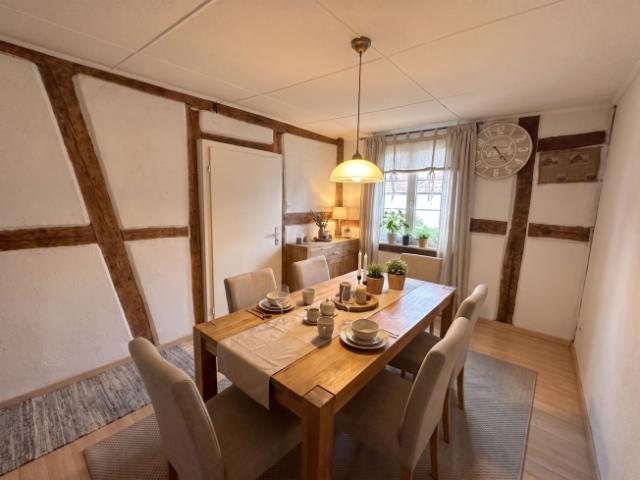 Frisch renovierte Wohnung, historisches Gebäude von 1750