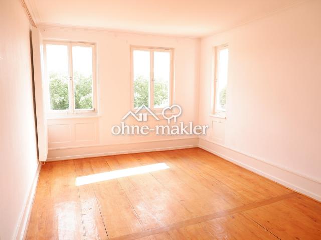 WG Neugründung / 5 Zimmer in frisch renovierter Altbau WG mit traumhafter Aussicht