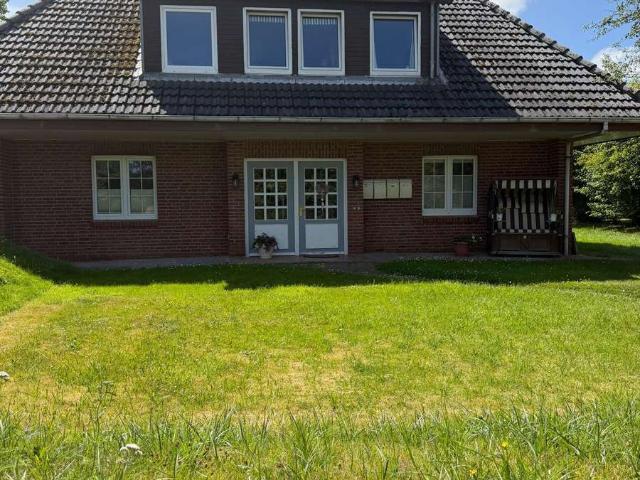 Frisch renovierte, möblierte2 Zimmer Wohnung mit sonniger Terrasse und EBK in Sylt / Archsum