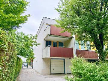Frisch renovierter Familienhit Südterrasse Klimaanlage Garage + Hobbyraum U6 Nähe