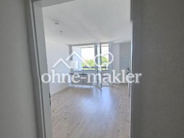 Frisch renoviertes Apartment mit Balkon, neuer Küche, Aufzug & Stellplatz am Wöhrder See ✨