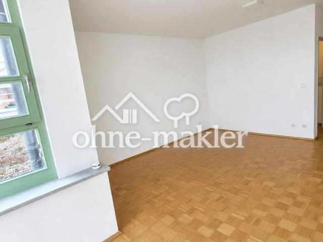 Frisch renoviertes Apartment in Top Lage am Regensburger Rennplatz mit neuer Küche