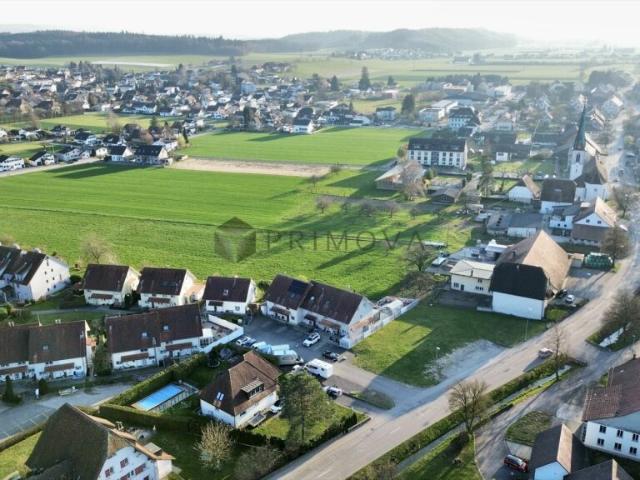 Frisch renoviertes Familienidyll mit Garten und Spielparadies im Dachgeschoss