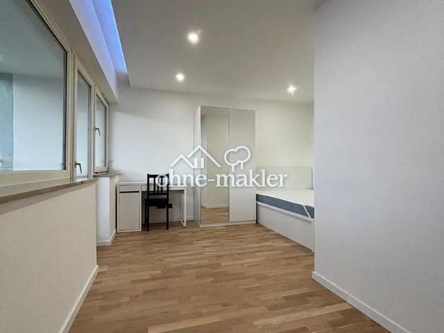 Frisch renoviertes Zimmer mit Balkon für Studenten & Young Professionals