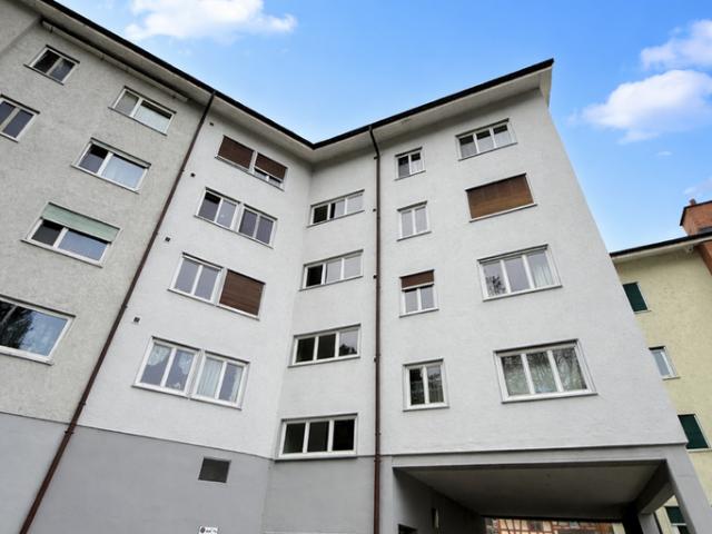 Frische Teil renovierte 1. Zimmerwohnung in Herzen von Eglisau