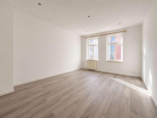 Frische 3 Raumwohnung mit großem Balkon in gut angebundener Lage! | Künne Immobilien Gruppe
