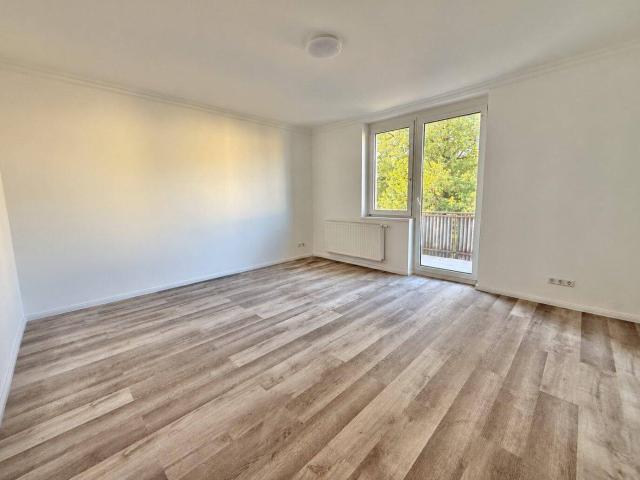 FRISCHER LOOK, NEUE KÜCHE & GRÜNBLICK IHR ZUHAUSE MIT BALKON IN OBERWART