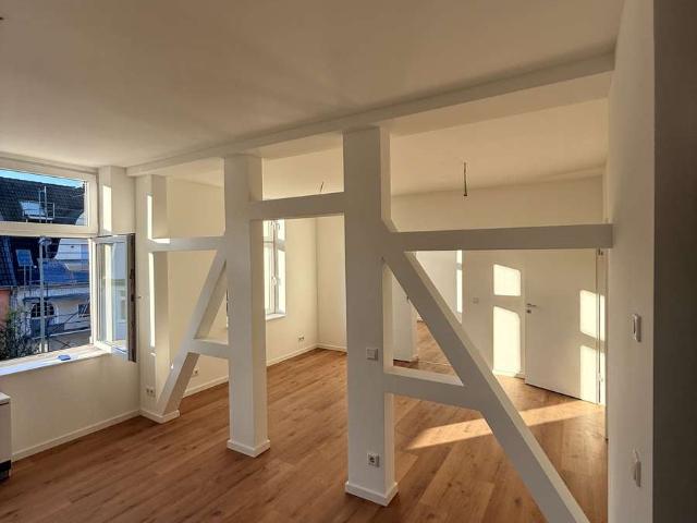 Frischer Start: 3 Zimmer Wohnung mit Balkon in Essen Bredeney