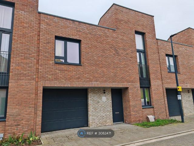 Frise Street, Patchway, Bristol BS34, 3 bed terraced house to rent, £2,200 pcm | PrimeLocation
