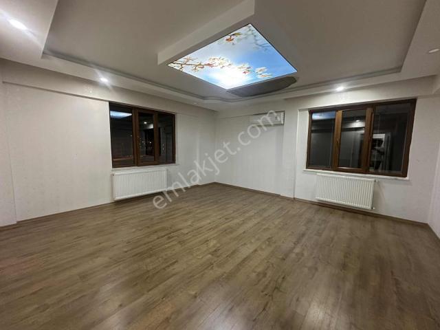 [frt]ataşehir Kuvva i Milliye Cad. Kiralık Daire