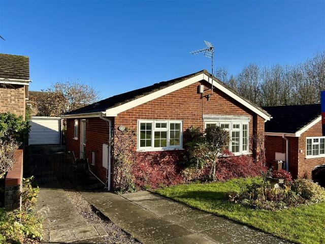 Fruitlands, Malvern WR14, 2 bed bungalow to rent, £1,350 pcm | PrimeLocation