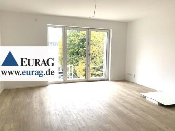 FÜ: Erstbezug! Attraktiv & repräsentativ, 2 Zi Whg 2.OG mit EBK, Balkon, Aufzug + TG Stellplatz