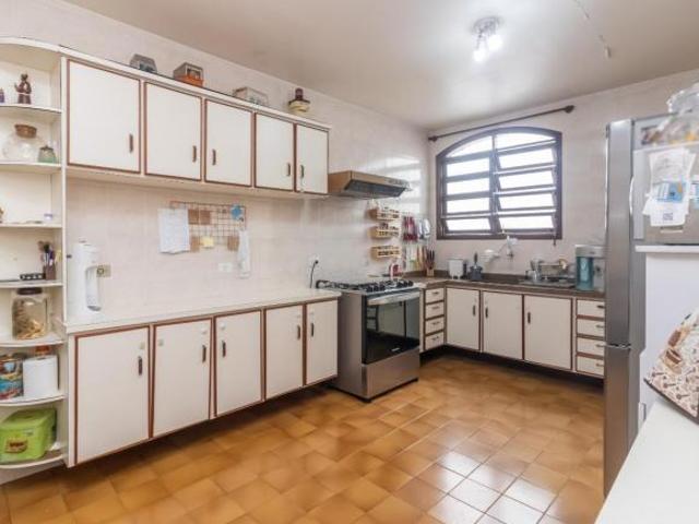 Atraente casa para venda em Jardim Umuarama com 3 quartos, sendo 3 suítes, 194m² kathrincoaracy#ZK