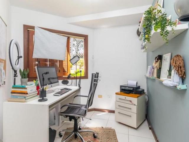 Funcional casa para venda em Jardim Marajoara com 4 quartos, sendo 2 suítes, 237m² kathrincoaracy#