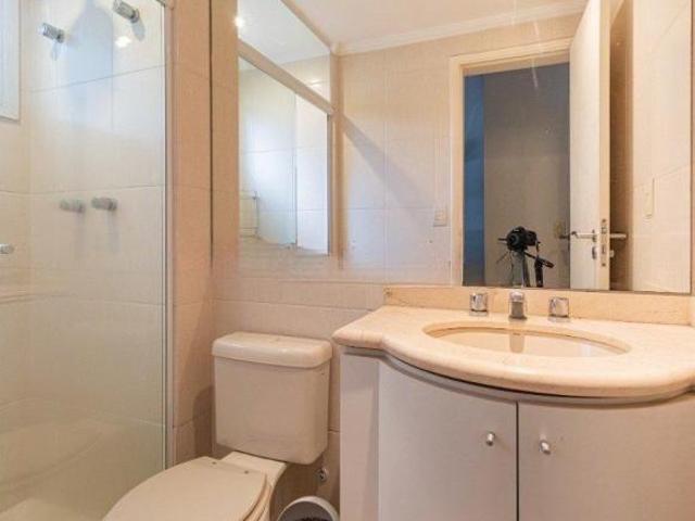 Confortável apartamento para venda em Paraíso com 3 quartos, sendo 3 suítes, 138m²