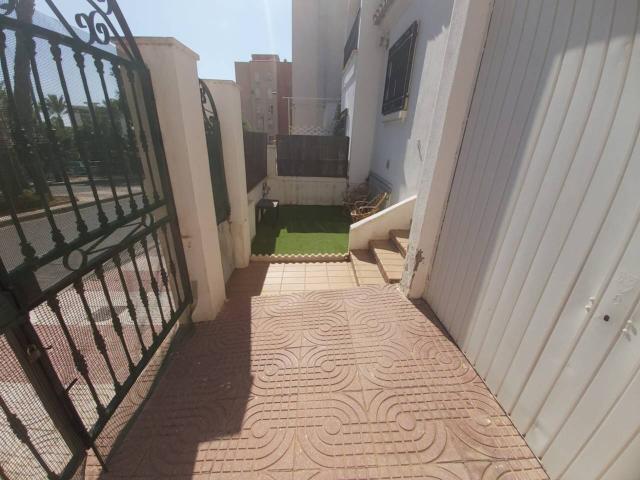 FUNCIONARIOS DÚPLEX AGUADULCE