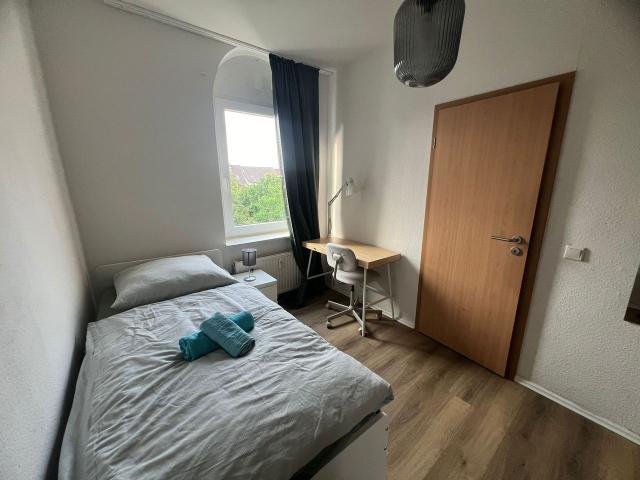 Functional & cozy apartment in Essen City, Essen Amsterdam Apartments for Rent