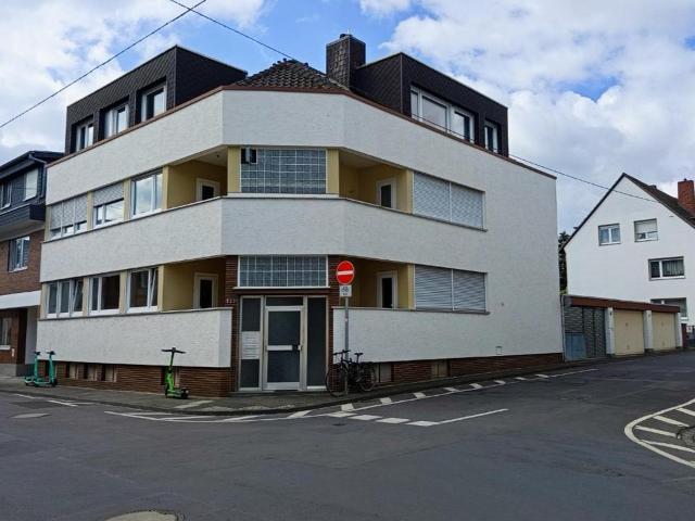 Fünfparteienhaus am Stadtrand von Bonn provisionsfrei