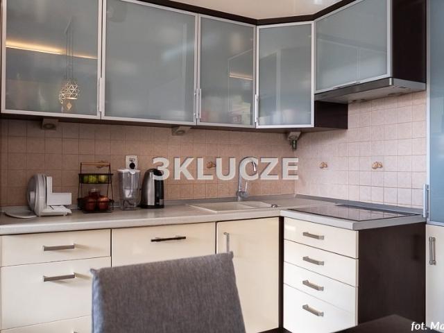 Funkcjonalne 3 pokojowe mieszkanie z balkonem polecam