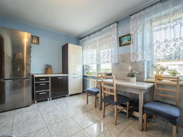 Funkcjonalne 3 pokoje, balkon, garaż, zieleń